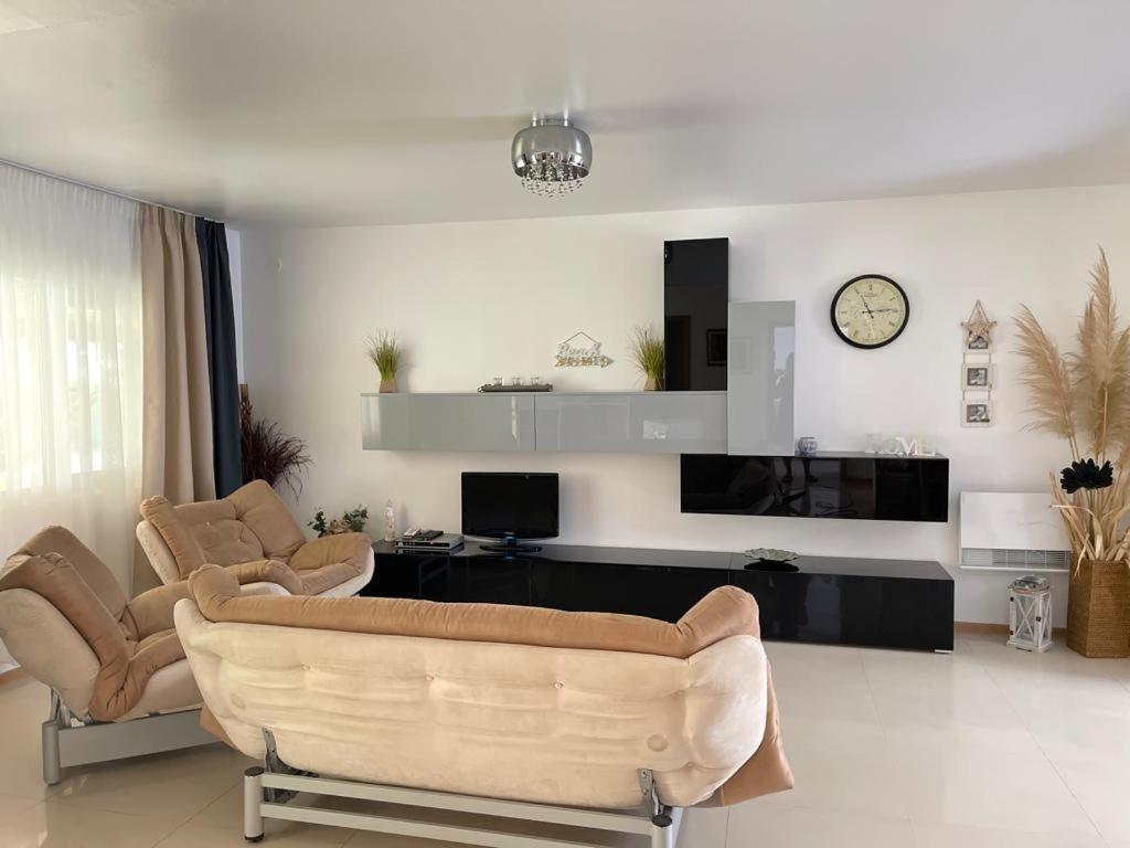 Casa Eric Βίλα Năvodari Εξωτερικό φωτογραφία