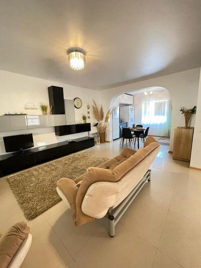 Casa Eric Βίλα Năvodari Εξωτερικό φωτογραφία